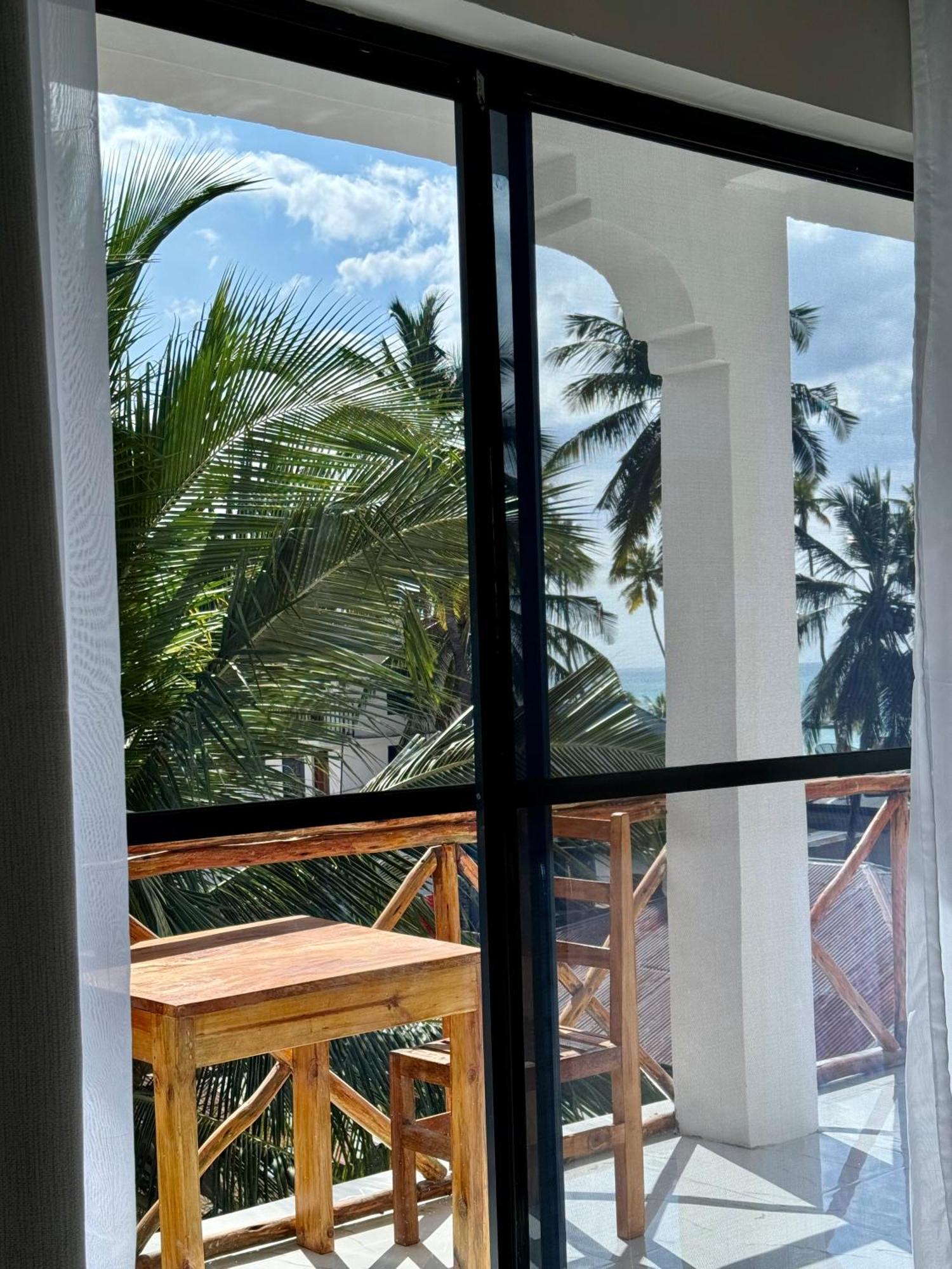Rafiki Hotel Nungwi Beach Exteriör bild
